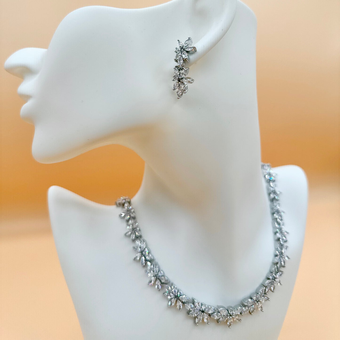 FLORA NECKLACE SET