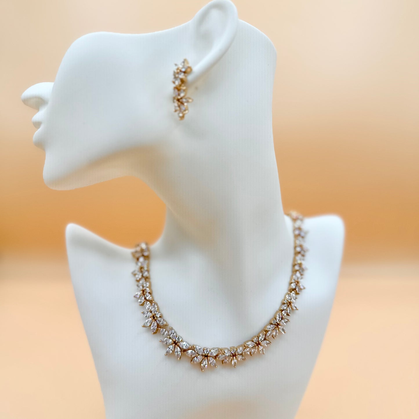 FLORA NECKLACE SET