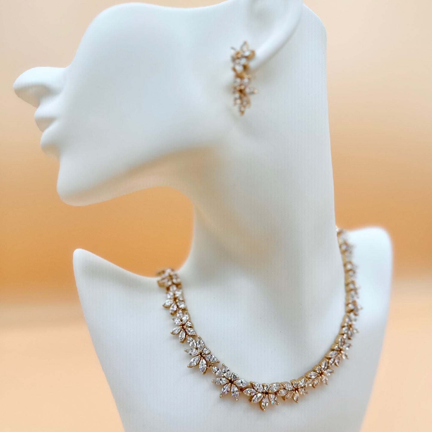 FLORA NECKLACE SET